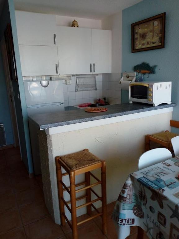 Gruissan Appartement Calme, Vue Sur Port De Plaisance -Clim, Empl.Parking ภายนอก รูปภาพ