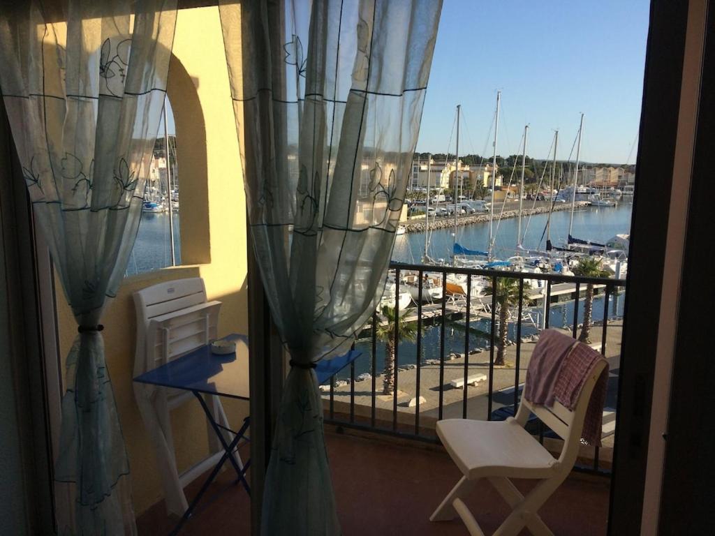 Gruissan Appartement Calme, Vue Sur Port De Plaisance -Clim, Empl.Parking ภายนอก รูปภาพ