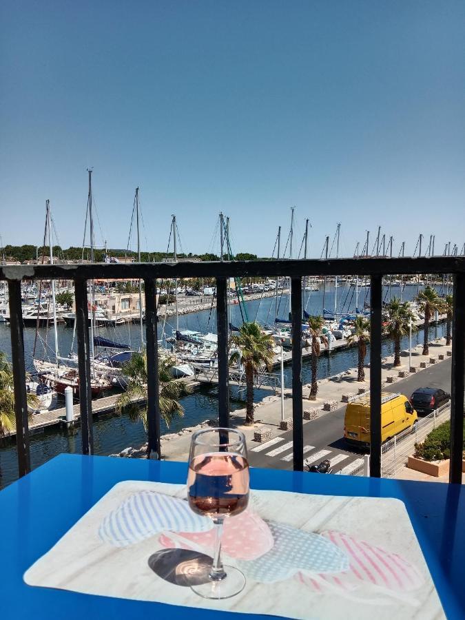 Gruissan Appartement Calme, Vue Sur Port De Plaisance -Clim, Empl.Parking ภายนอก รูปภาพ