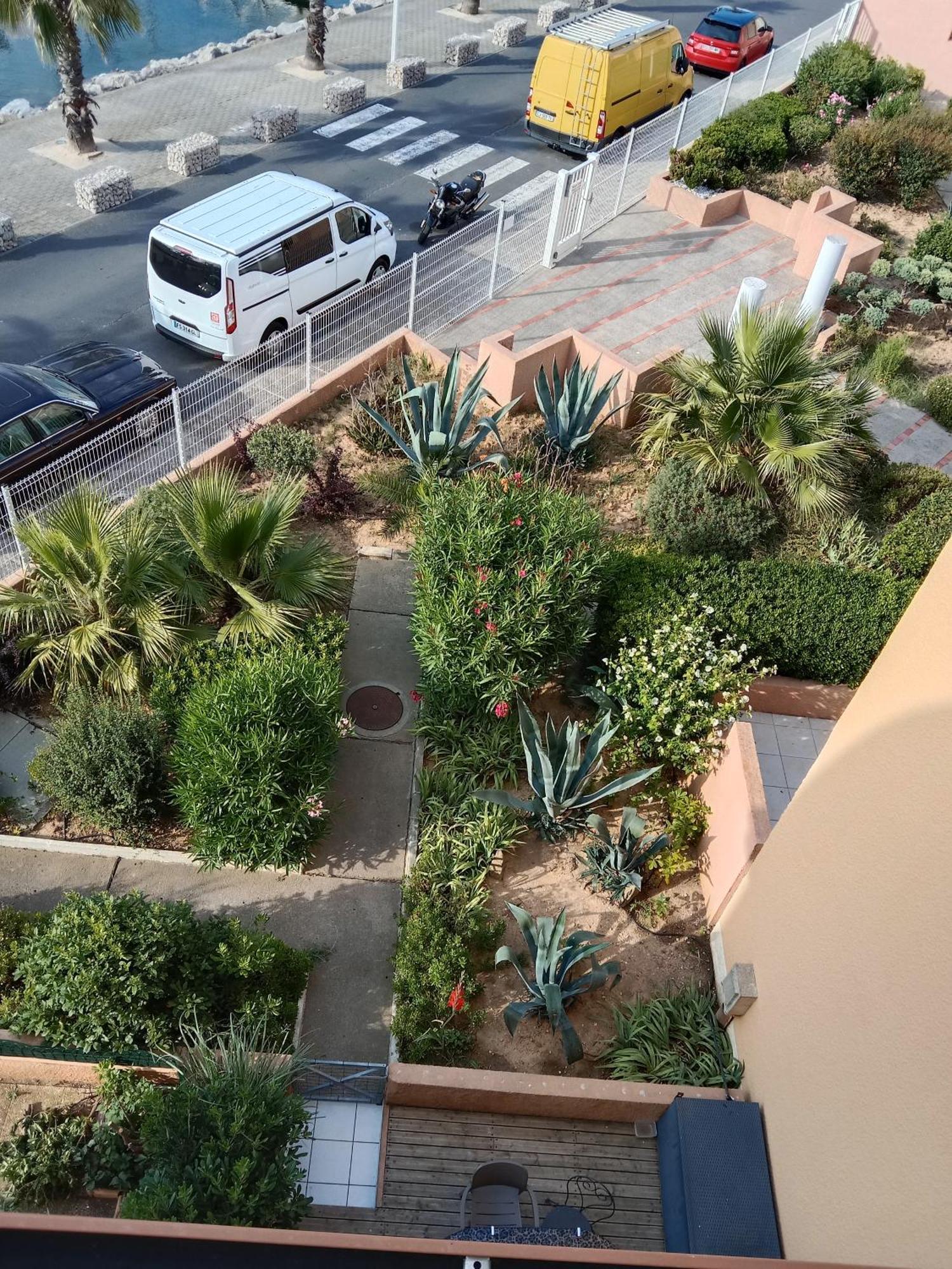 Gruissan Appartement Calme, Vue Sur Port De Plaisance -Clim, Empl.Parking ภายนอก รูปภาพ